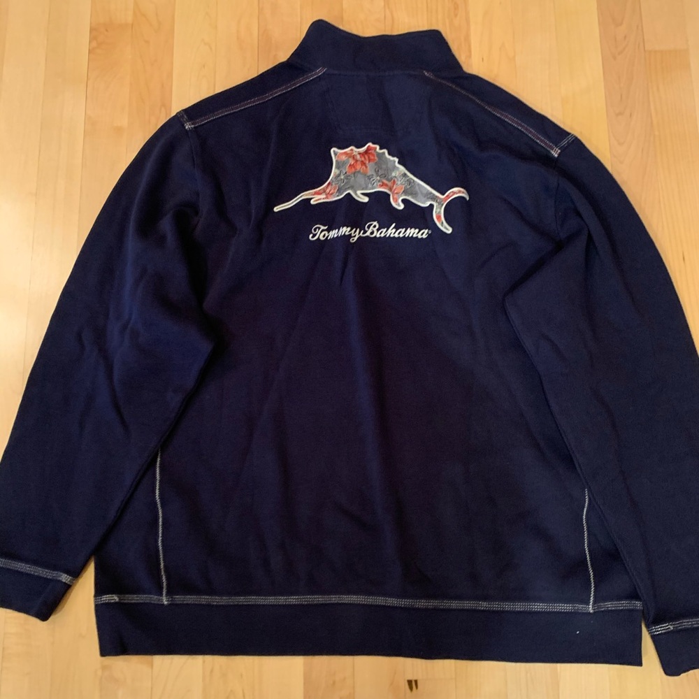 NEW WITH TAGS Tommy Bahama Men’s Marlin Sweatshirt